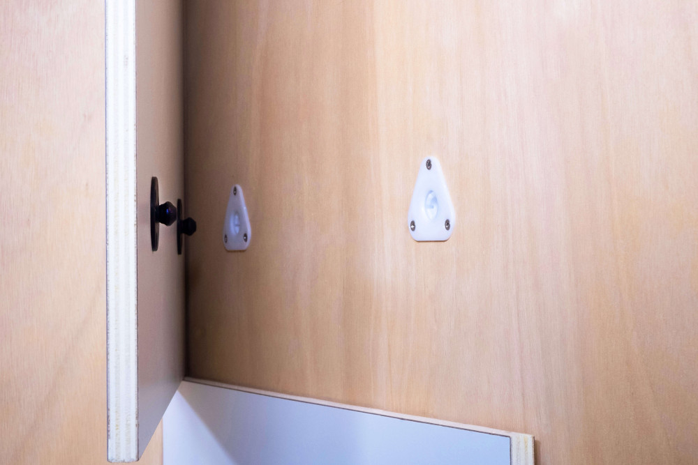 Fastmount Low Profile Access Panel Fastener
