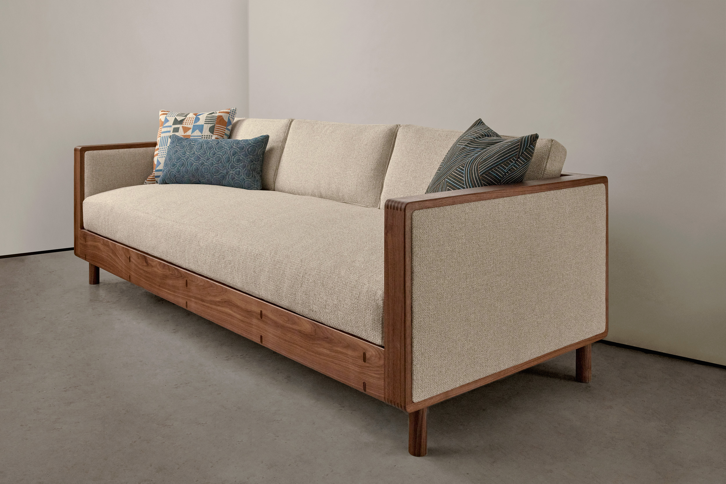 Furniture - Custom-made furniture with removable panels fixed using panel mounting clips for easy maintenance and hidden fastening